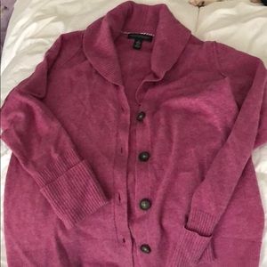 100% extra fine merino! Gorgeous pink color!